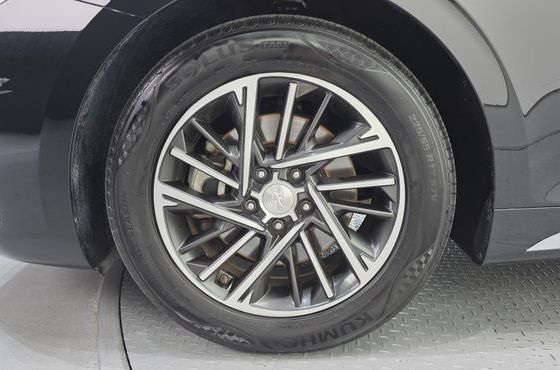 Hyundai Grandeur 2.5 Premium — пробег 82 918 км — фото 5 из 5
