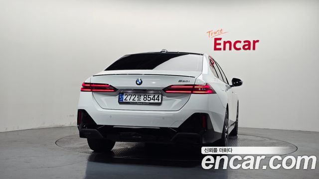 BMW 5-Series из Кореи Encar