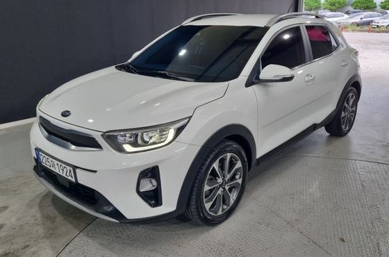 Kia Stonic 1.4 Prestige — пробег 132 550 км — фото 1 из 5