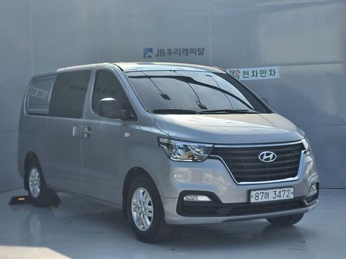 Hyundai Starex Van 5-Seater Modern — пробег 22 182 км — фото 2 из 5