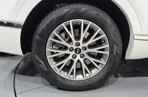 Genesis GV80 2.5T Gasoline AWD — пробег 5 512 км — фото 5 из 5