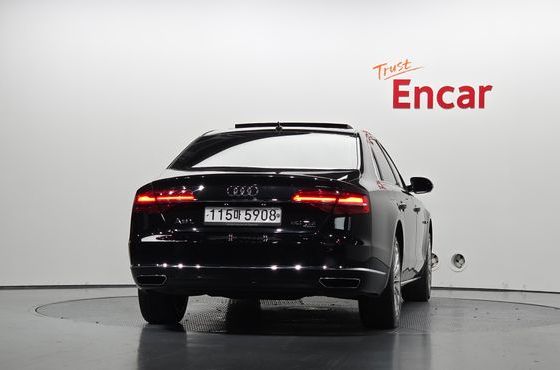 Audi A8 50 TDI Quattro LWB D4 — пробег 159 624 км — фото 4 из 5