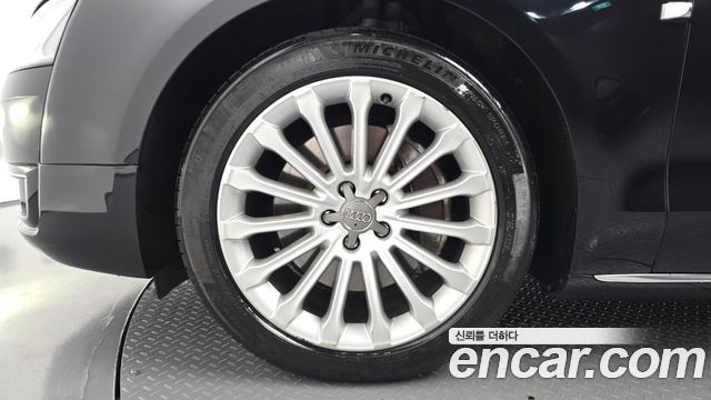 Audi A8 из Кореи Encar