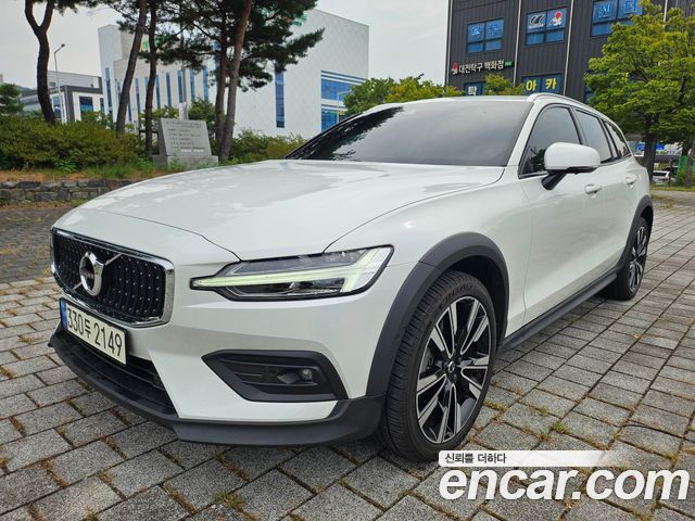 Volvo V60 из Кореи Encar