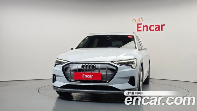 Audi e-tron из Кореи Encar