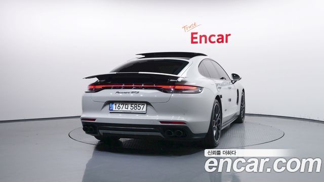 Porsche Panamera 4.0 GTS — пробег 74 832 км — фото 4 из 5
