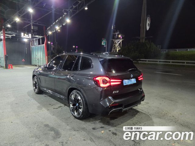 BMW iX3 M Sports — пробег 39 000 км — фото 2 из 5