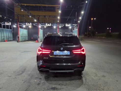 BMW iX3 M Sports — пробег 39 000 км — фото 4 из 5