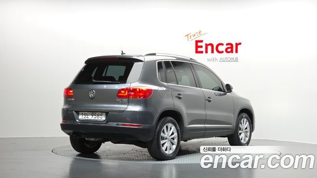 Volkswagen Tiguan 2.0 TDI Comfort 5N — пробег 88 131 км — фото 2 из 5
