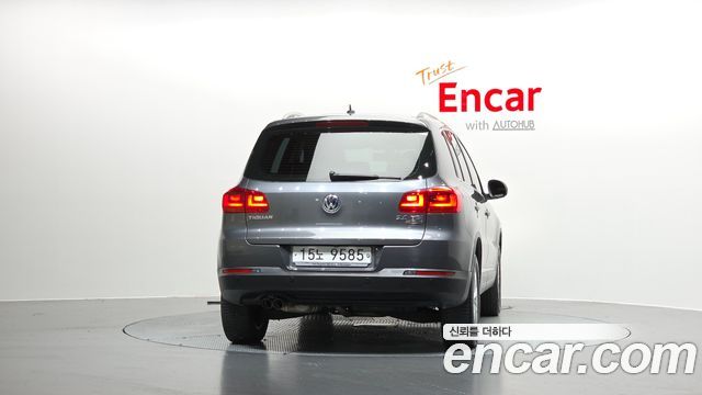 Volkswagen Tiguan 2.0 TDI Comfort 5N — пробег 88 131 км — фото 4 из 5