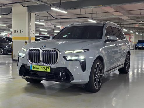 BMW X7 xDrive 40i M Sport 7STR — пробег 46 000 км — фото 1 из 5