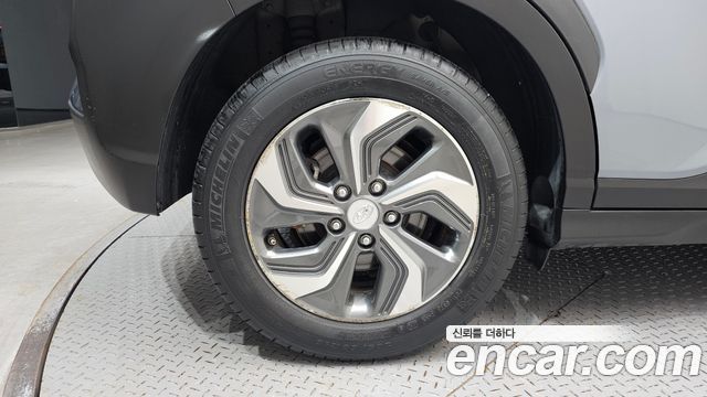 Hyundai Kona из Кореи Encar