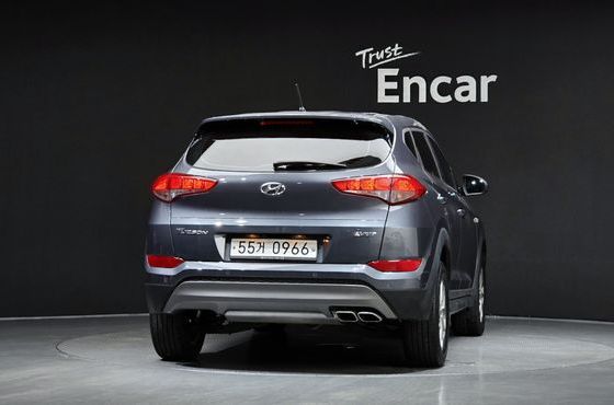 Hyundai Tucson Diesel 2.0 2WD Style — пробег 94 253 км — фото 4 из 5