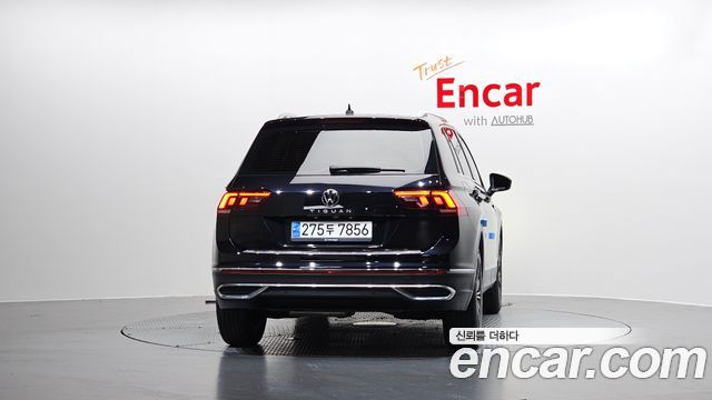 Volkswagen Tiguan из Кореи Encar