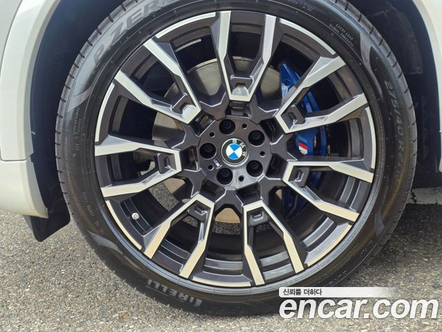 BMW X6 xDrive40i M Sport — пробег 5 636 км — фото 5 из 5