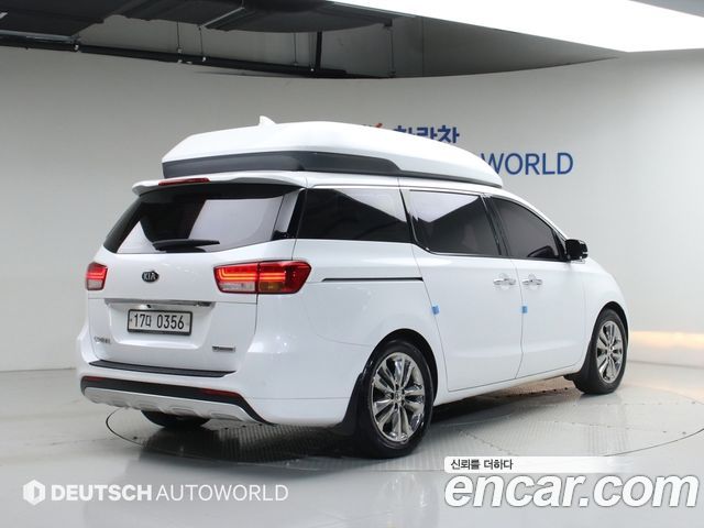 Kia Carnival из Кореи Encar