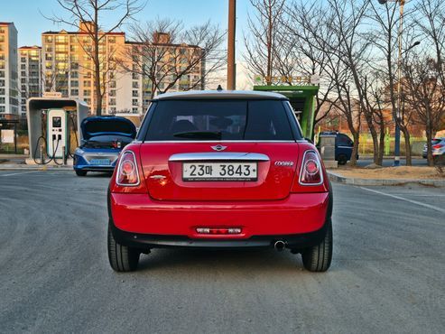 Mini Cooper SE — пробег 105 131 км — фото 5 из 5
