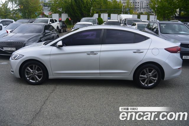 Hyundai AVANTE из Кореи Encar