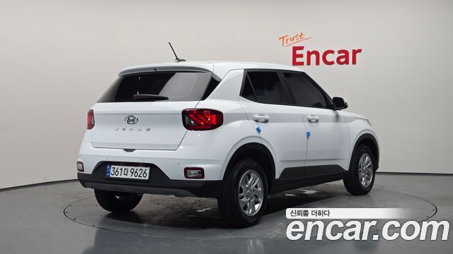 Hyundai Venue из Кореи Encar