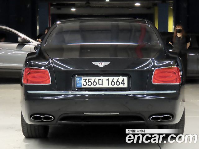 Bentley Flying Spur из Кореи Encar