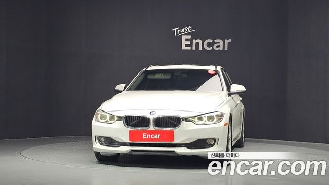 BMW 3-Series 320d Touring — пробег 288 816 км — фото 3 из 5