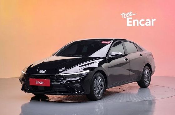 Hyundai AVANTE 1.6 Modern — пробег 5 039 км — фото 1 из 5