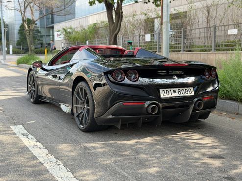 Ferrari F8 3.9 V8 — пробег 11 430 км — фото 2 из 5