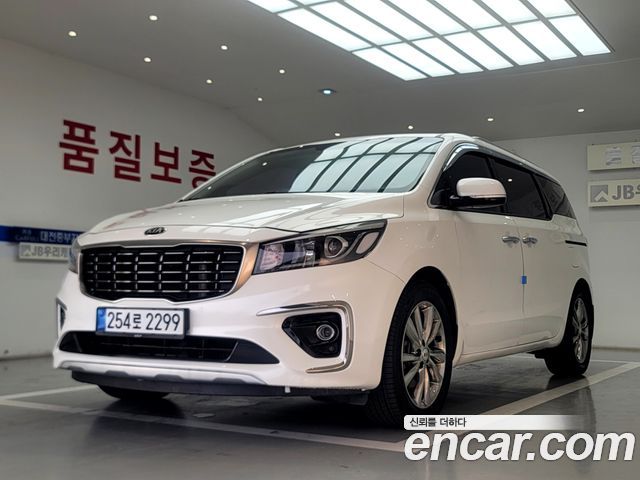 Kia Carnival из Кореи Encar