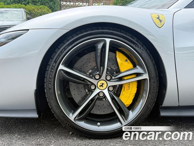 Ferrari 296 из Кореи Encar