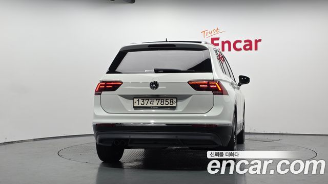 Volkswagen Tiguan из Кореи Encar