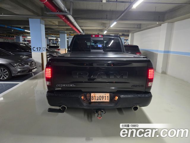 Dodge Ram Pick Up 5.7 — пробег 100 520 км — фото 2 из 5