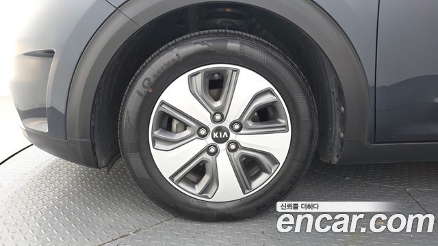 Kia Niro из Кореи Encar