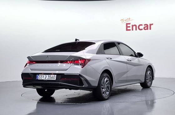 Hyundai AVANTE 1.6 Modern — пробег 7 863 км — фото 2 из 5