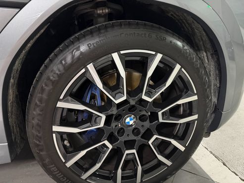 BMW X6 xDrive40i M Sport — пробег 3 800 км — фото 5 из 5