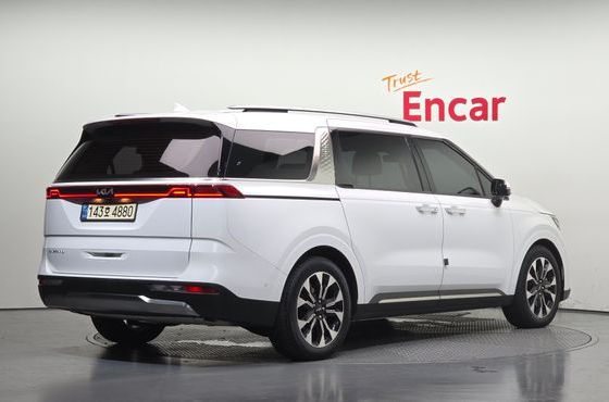 Kia Carnival Gasoline 9-Seater Signature — пробег 45 294 км — фото 2 из 5