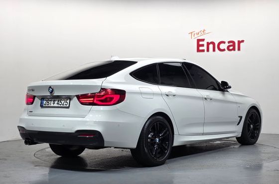 BMW Gran Turismo GT 320d M Sport Premium — пробег 67 394 км — фото 2 из 5
