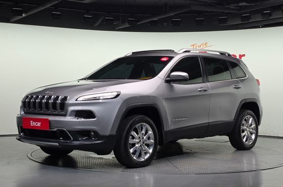 Jeep Cherokee 2.2 Diesel Limited 4WD — пробег 215 141 км — фото 1 из 5
