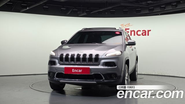 Jeep Cherokee 2.2 Diesel Limited 4WD — пробег 215 141 км — фото 3 из 5
