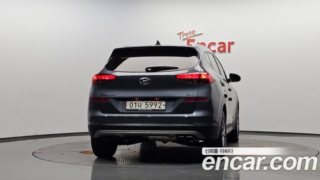 Hyundai Tucson из Кореи Encar