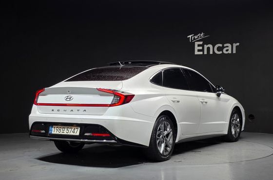 Hyundai Sonata 2.0 Premium Plus — пробег 51 269 км — фото 2 из 5