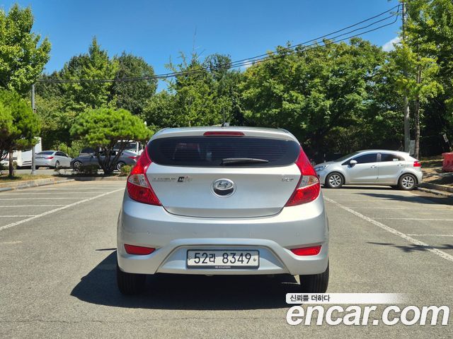 Hyundai Accent Diesel WIT 1.6 VGT Smart — пробег 133 119 км — фото 5 из 5