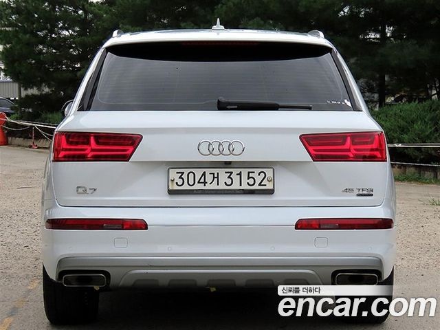 Audi Q7 45 TFSI Quattro — пробег 144 795 км — фото 4 из 5