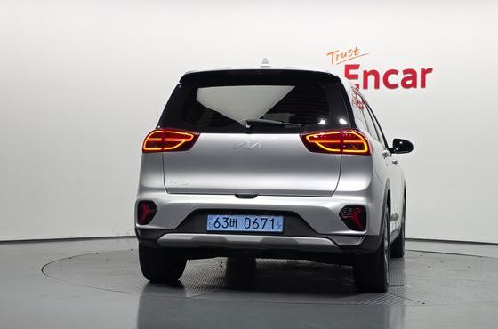 Kia Niro Air — пробег 71 919 км — фото 4 из 5