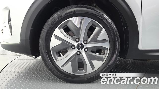 Kia Niro из Кореи Encar