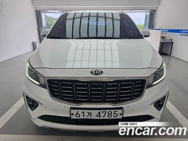 Kia Carnival из Кореи Encar