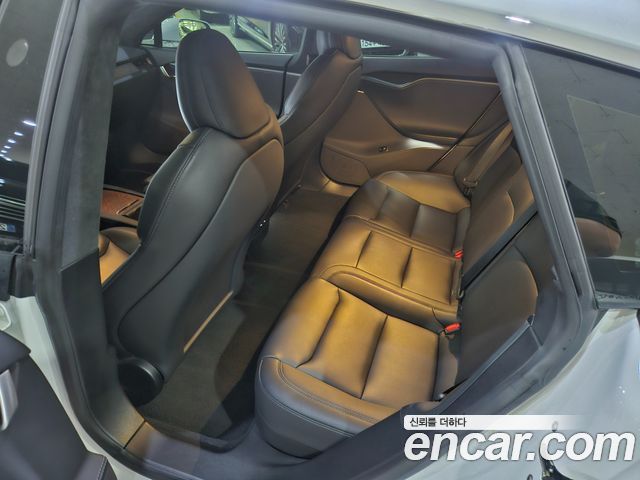 Tesla Model S из Кореи Encar