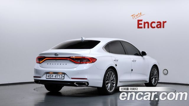 Hyundai Grandeur из Кореи Encar
