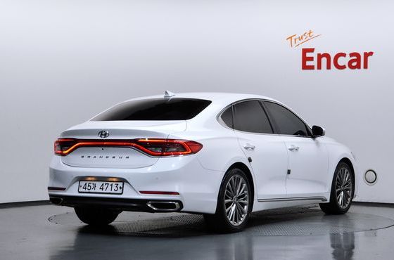 Hyundai Grandeur 2.4 Premium Special — пробег 85 891 км — фото 2 из 5