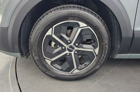 Kia Niro Prestige — пробег 60 780 км — фото 5 из 5