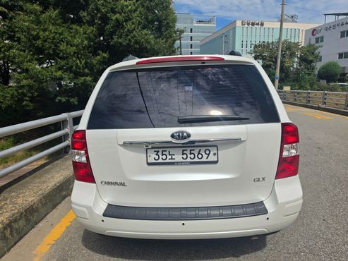 Kia Carnival New Carnival GLX High-Deluxe — пробег 128 254 км — фото 5 из 5